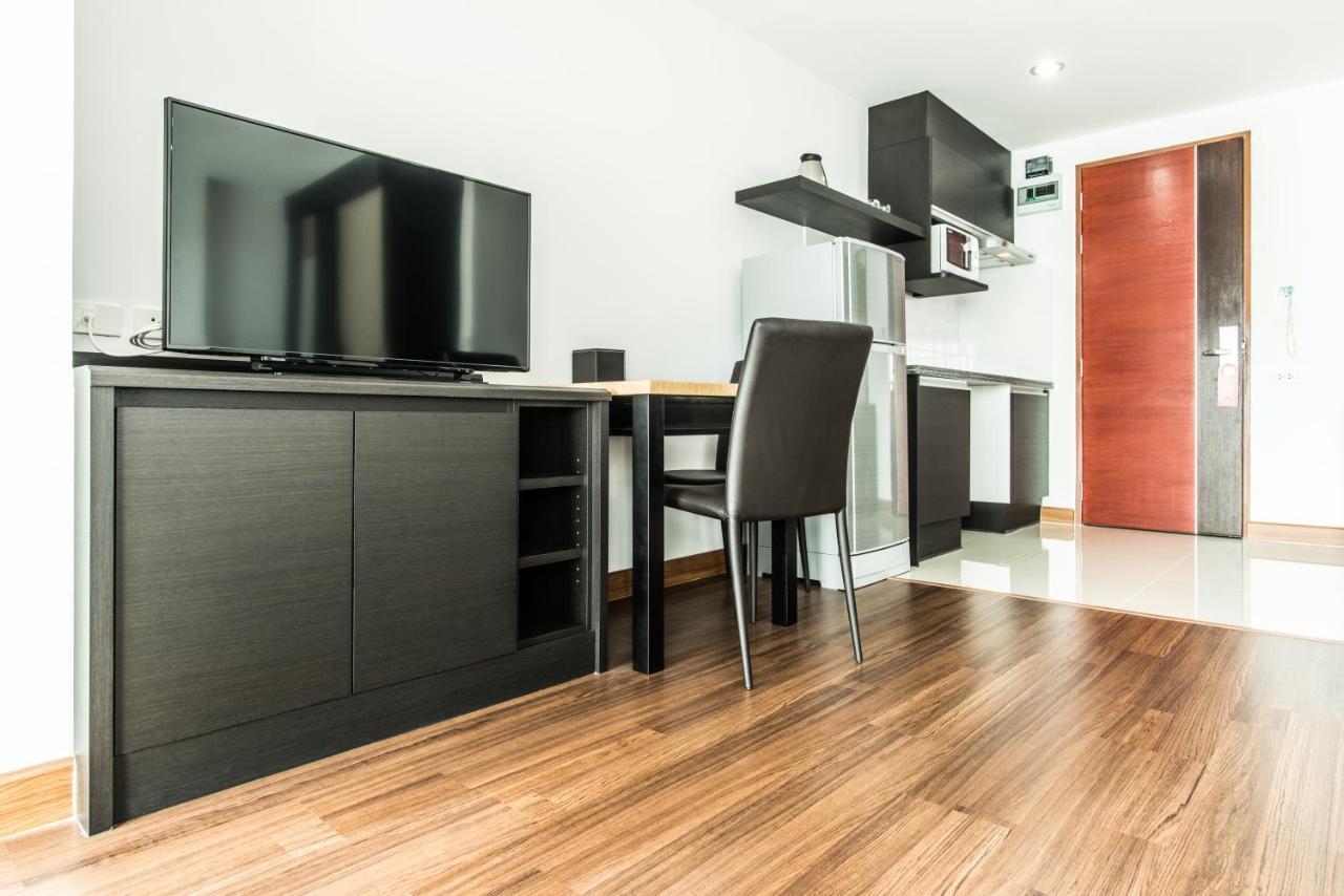 Winner Sriracha Serviced Apartment Si Racha Extérieur photo