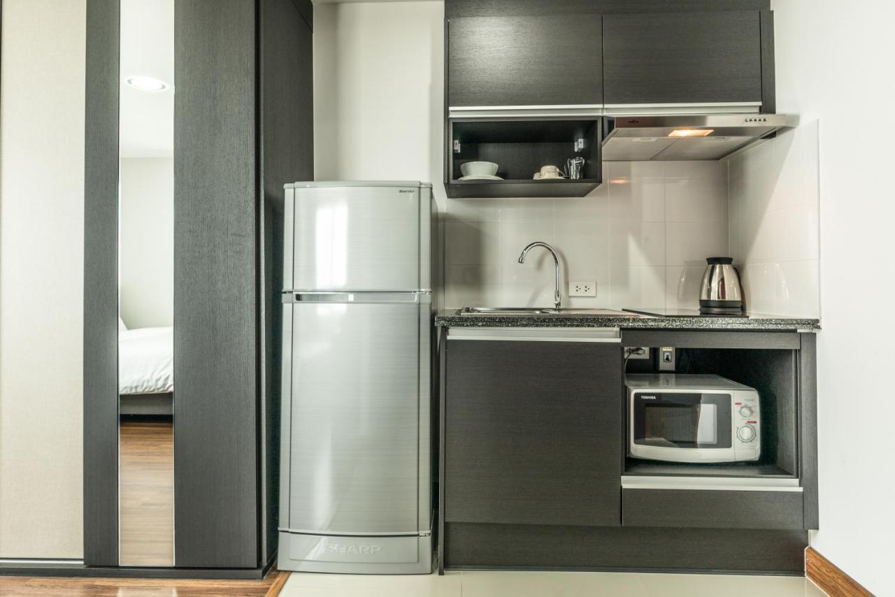 Winner Sriracha Serviced Apartment Si Racha Extérieur photo
